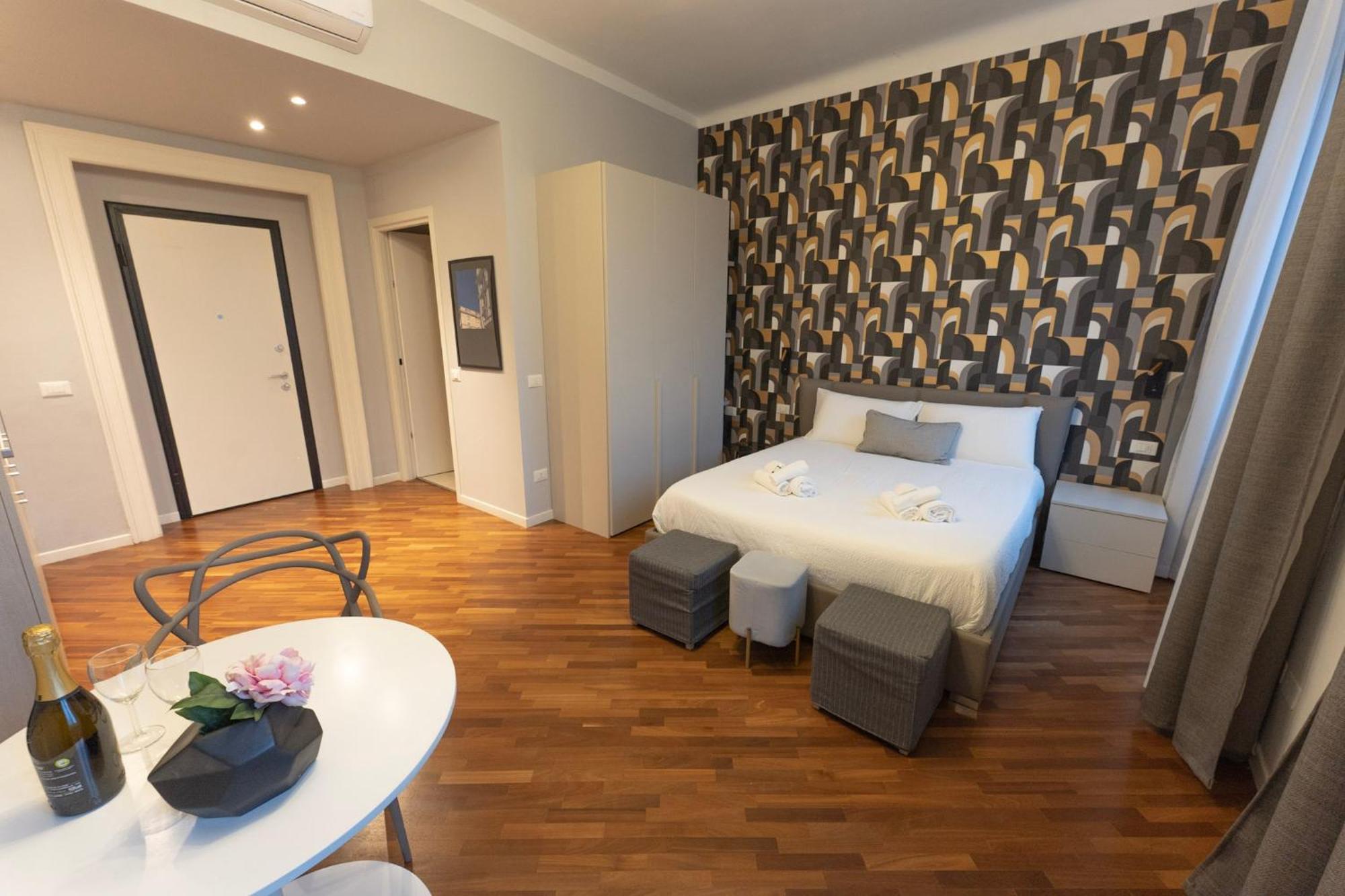 Sofia Residence Stazione Trieste Eksteriør bilde